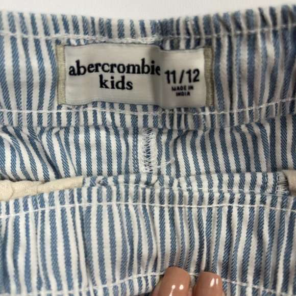 Abercrombie Kids, Boy Shorts Size 11/12 - Picture 5 of 6